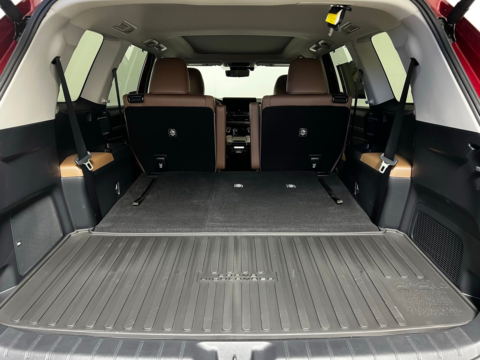 Thumbnail: 2026 Toyota Grand Highlander - 27
