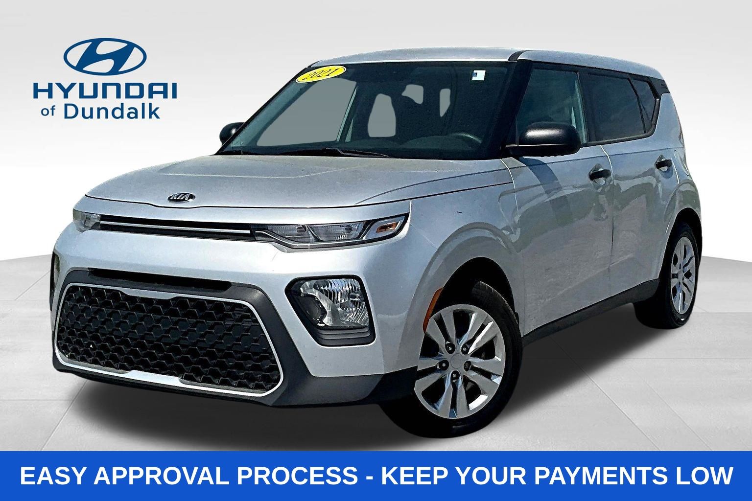 Sparkling Silver 2021 Kia Soul LX FWD SUV / Crossover Front-Wheel Drive 6-Speed Manual