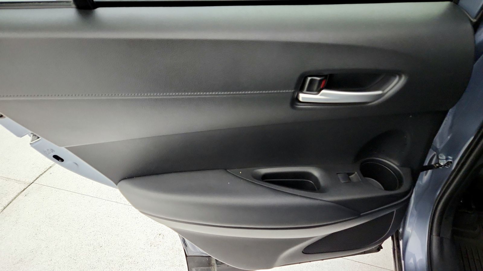 Used 2023  Toyota XLE image 36