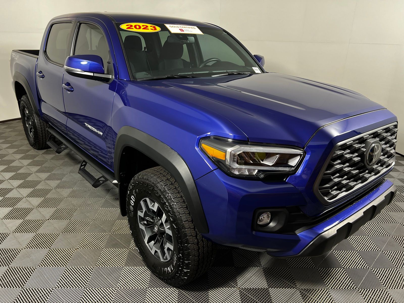 Thumbnail: 2023 Toyota Tacoma - 3