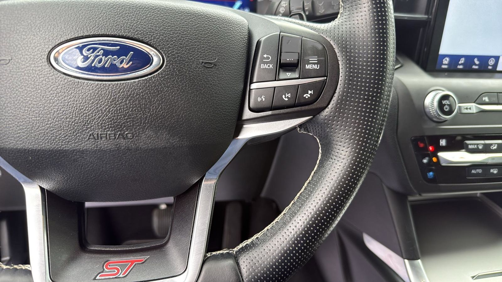 Used Car 2020 Ford Explorer  St For Sale Under $30,000 In Austin, Texas