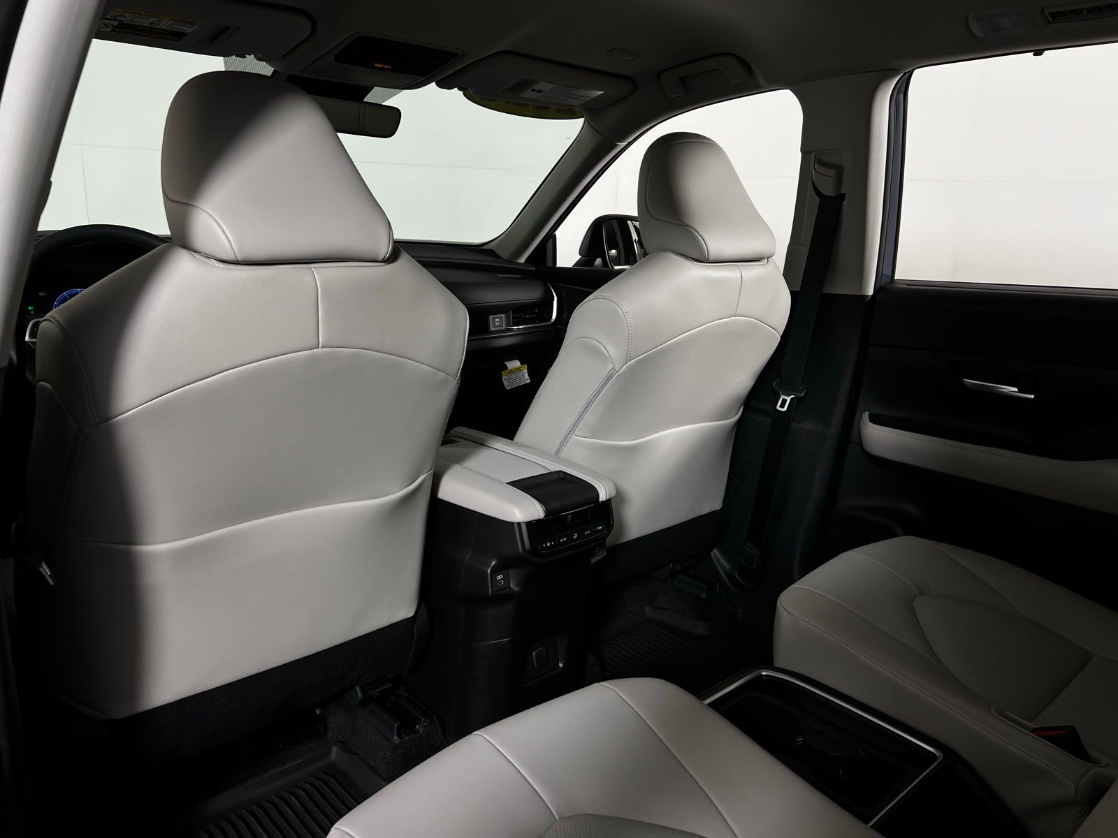 Thumbnail: 2026 Toyota Grand Highlander - 23