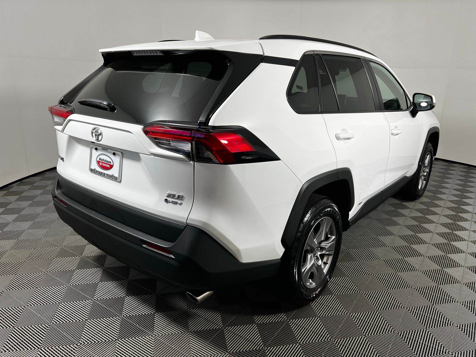 Thumbnail: 2025 Toyota RAV4 - 5