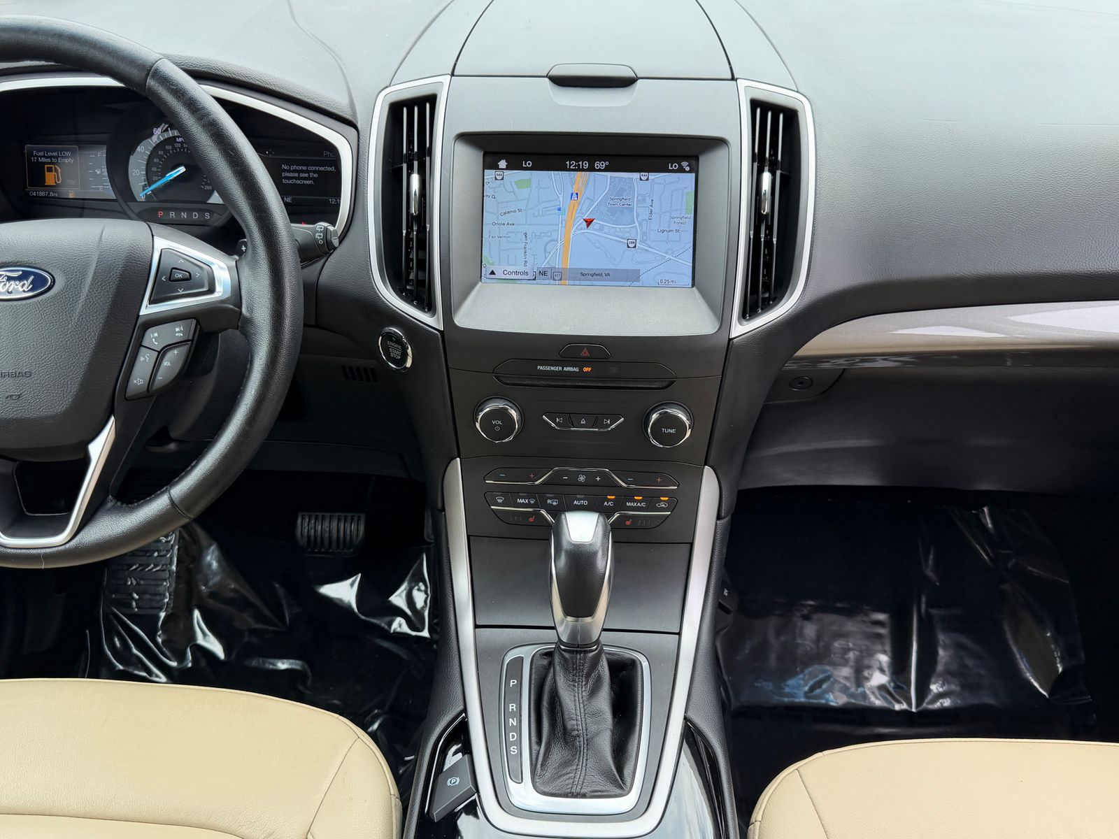 Certified Used 2018 White Gold Metallic Ford SEL image 12