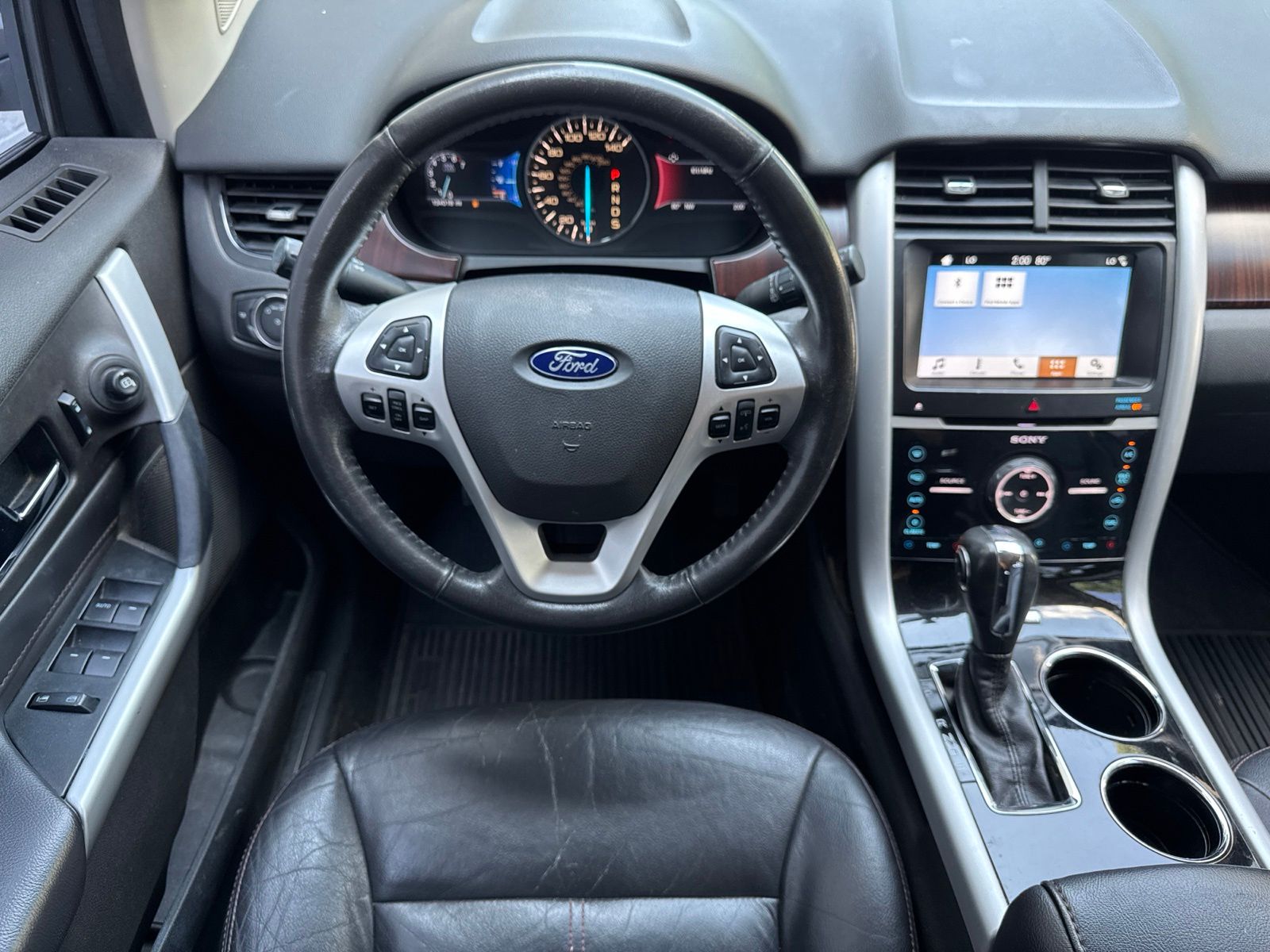 Used 2014 Ingot Silver Metallic Ford Limited image 20