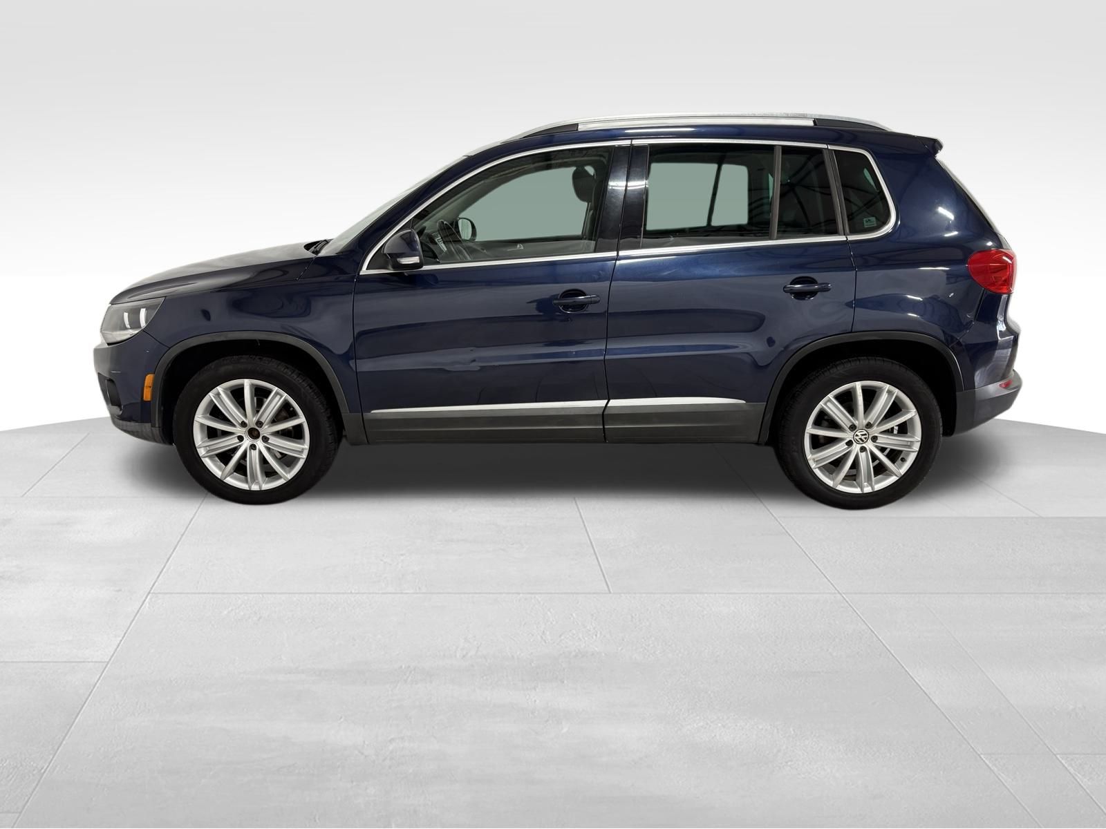 Used Car 2012 Volkswagen Tiguan  For Sale Under $10,000 In Austin, Texas