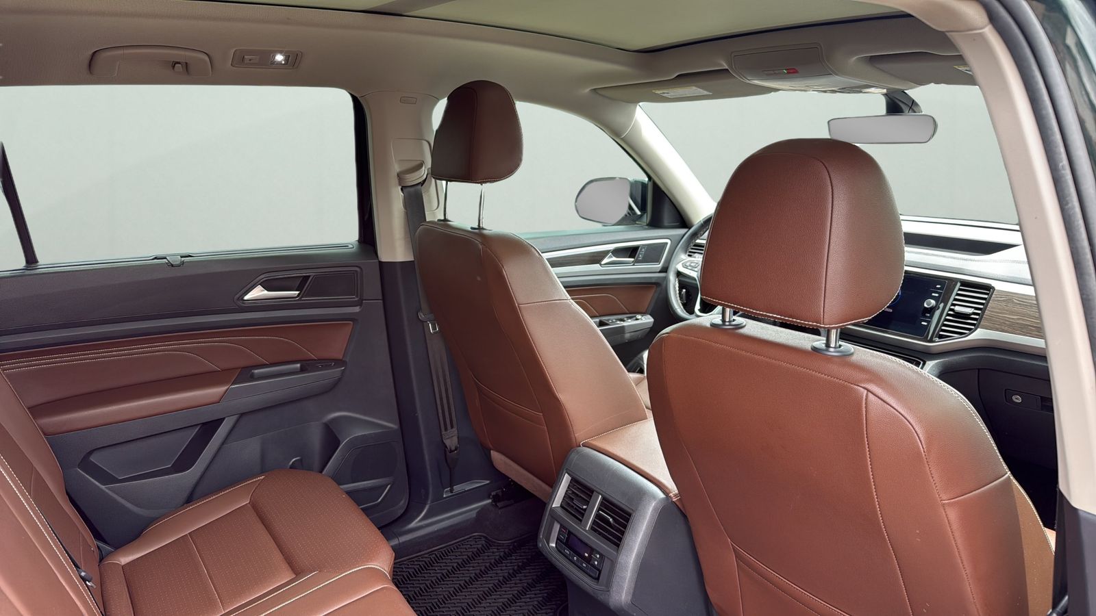 Used Car 2022 Volkswagen Atlas  2.0t Se W/technology For Sale Under $25,000 In Austin, Texas