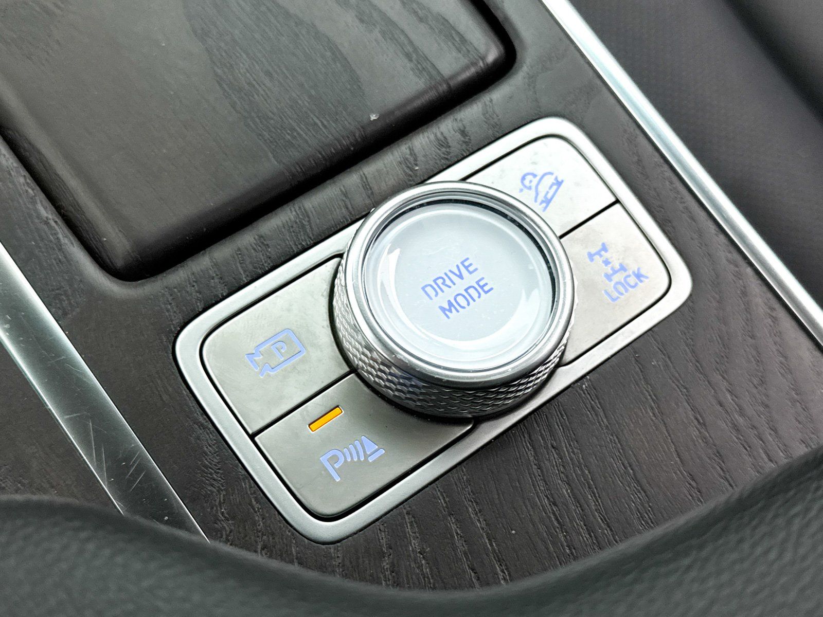 2024 GENESIS GV80 Standard - Photo 25