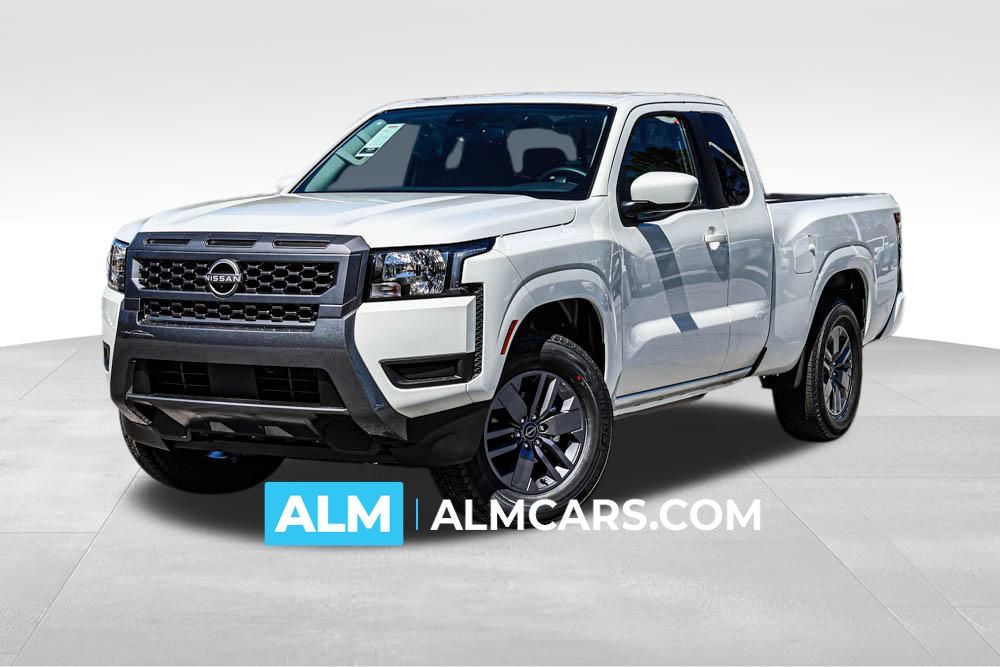 2025 Nissan Frontier SV's photo