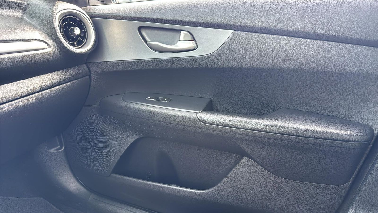Used Car 2021 Kia Forte  Lxs For Sale Under $15,000 In Austin, Texas