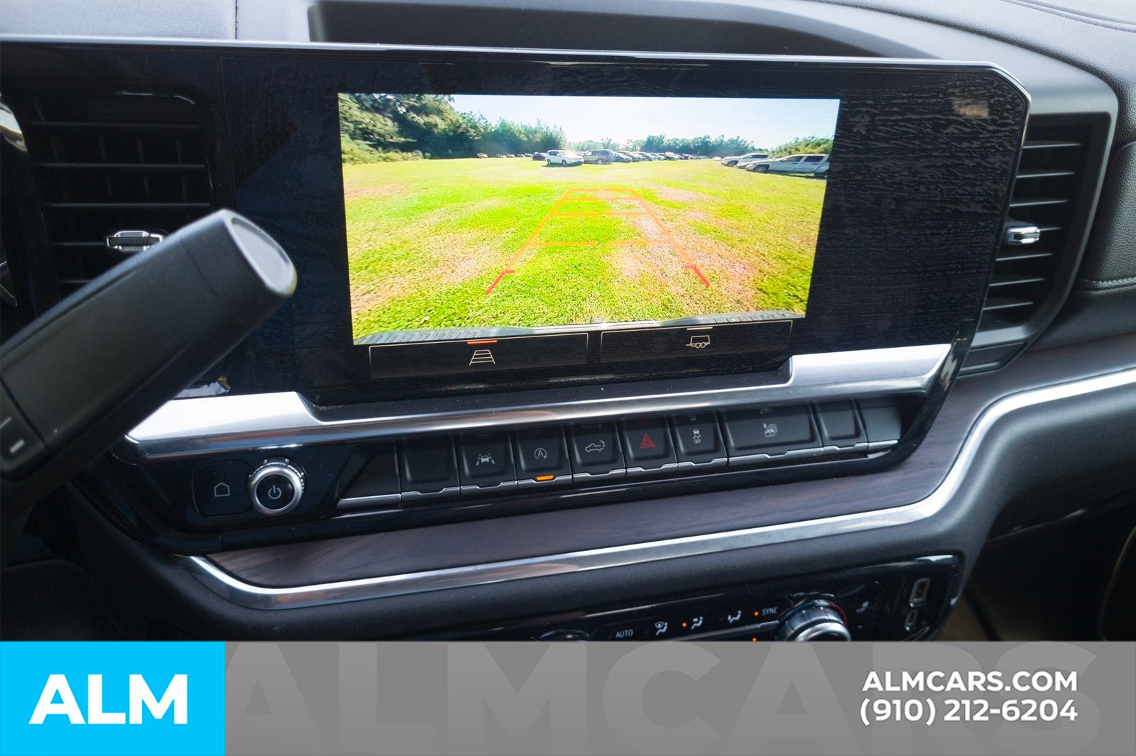 Used 2025 Summit White GMC SLT image 8