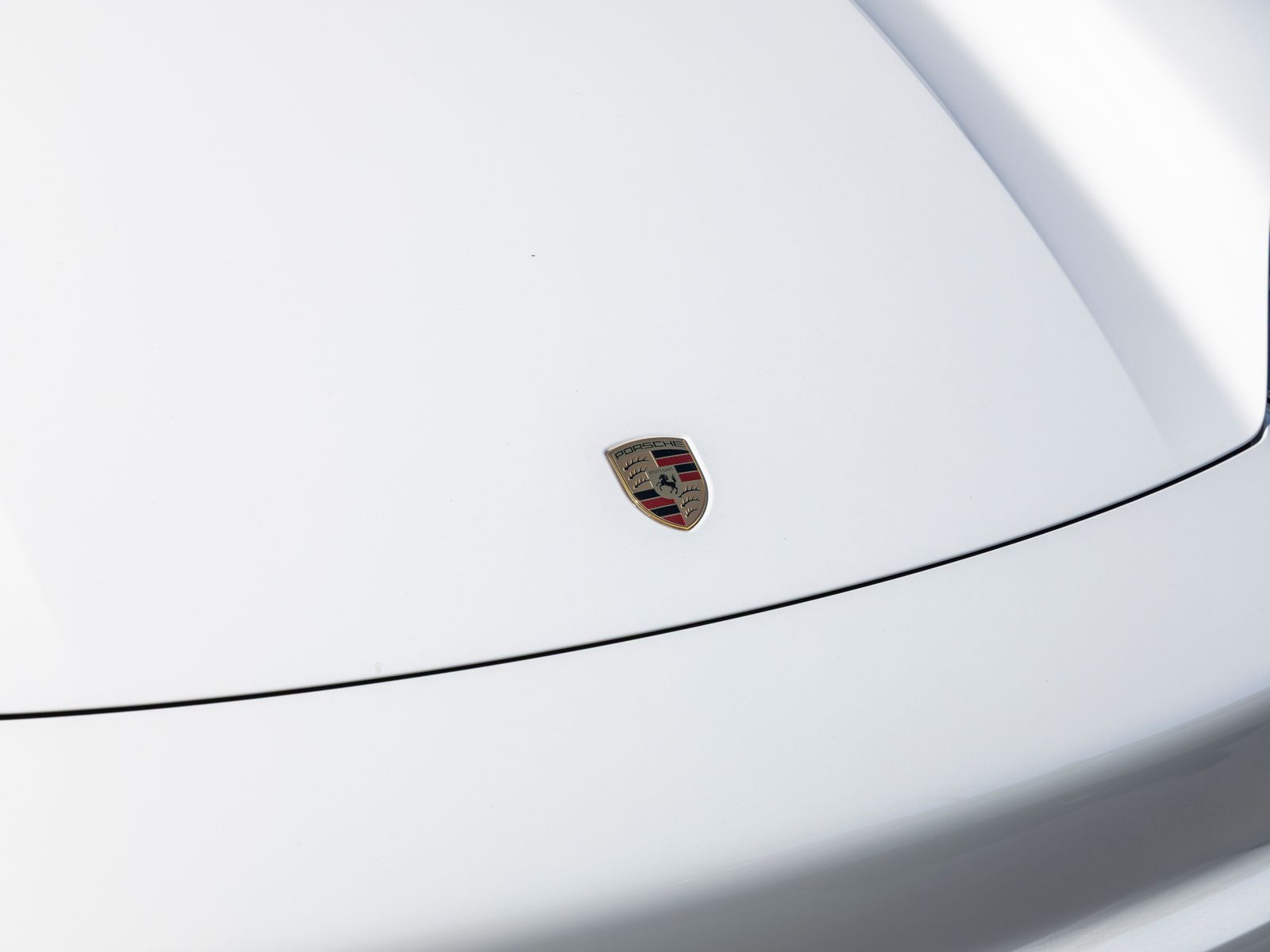 2025 Porsche Macan Base - Photo 15