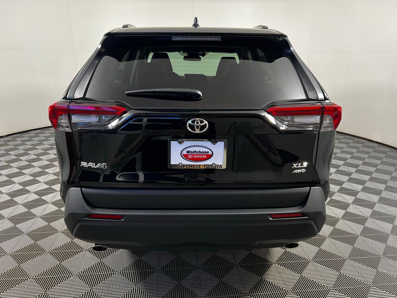 Thumbnail: 2025 Toyota RAV4 - 6