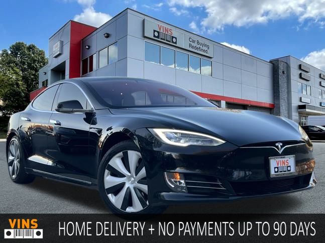 2021 Tesla Model S Standard's photo