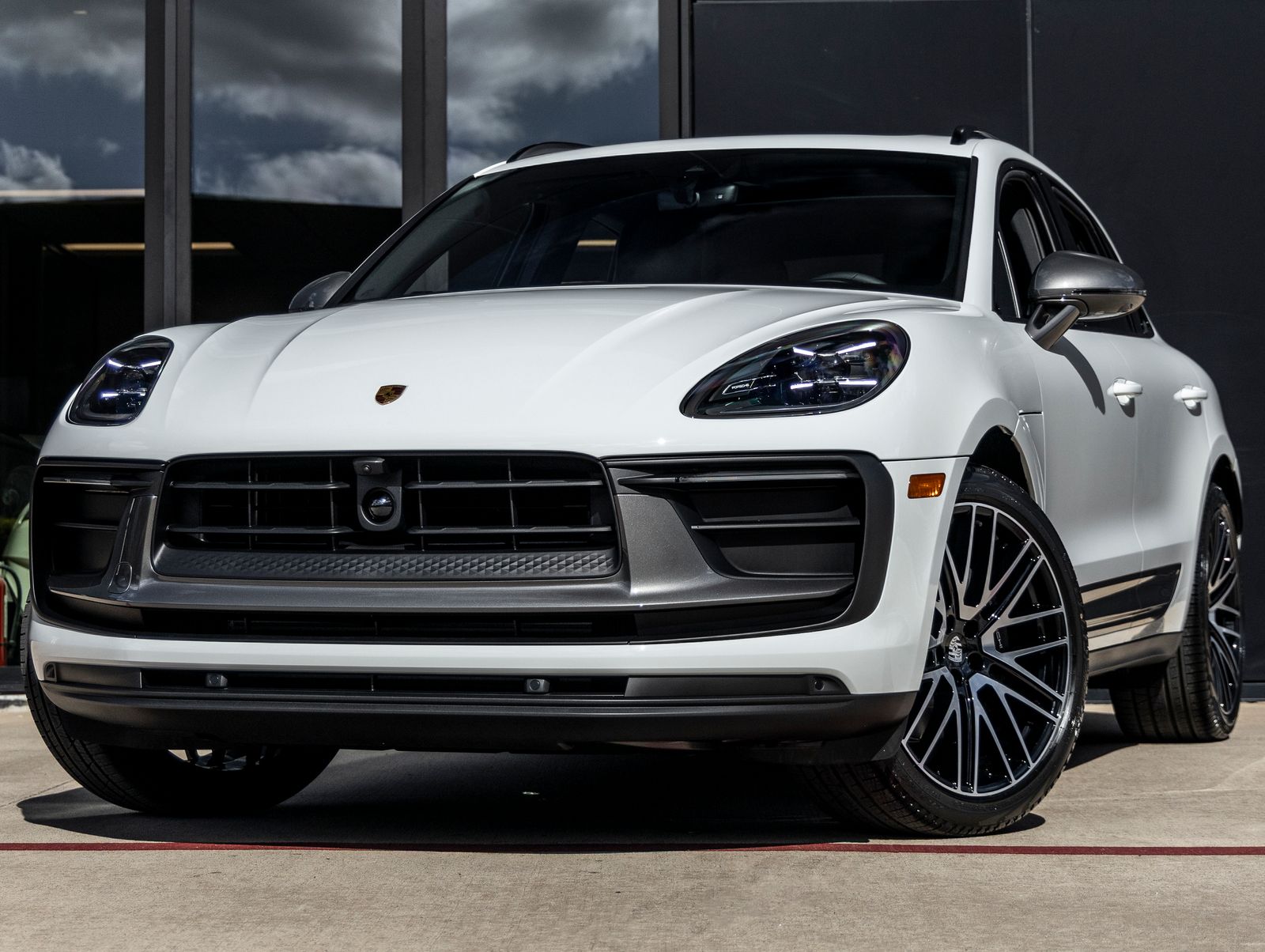 White 2026 Porsche Macan SUV / Crossover All-Wheel Drive 7-Speed Automatic