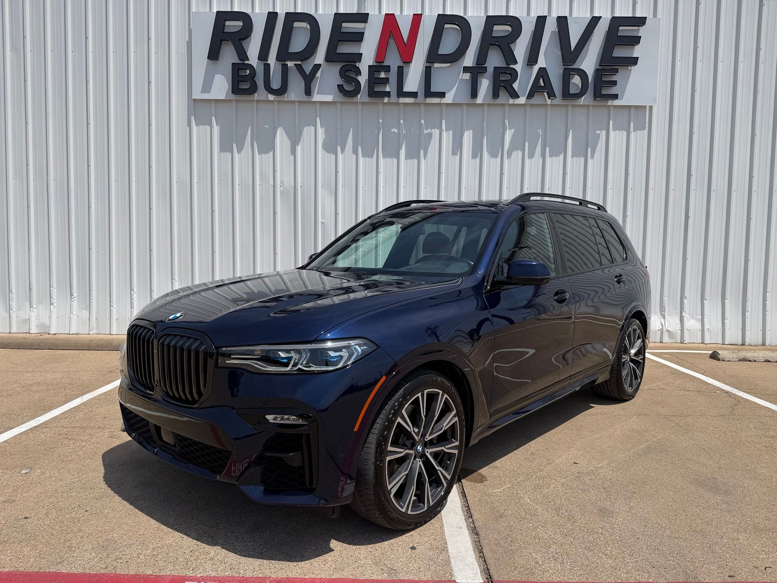 Tanzanite Blue II Metallic 2022 BMW X7 SUV / Crossover All-Wheel Drive 8-Speed Automatic