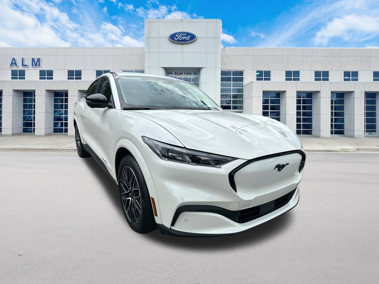 New 2026 Star White Metallic Tri-coat Ford Premium image 4