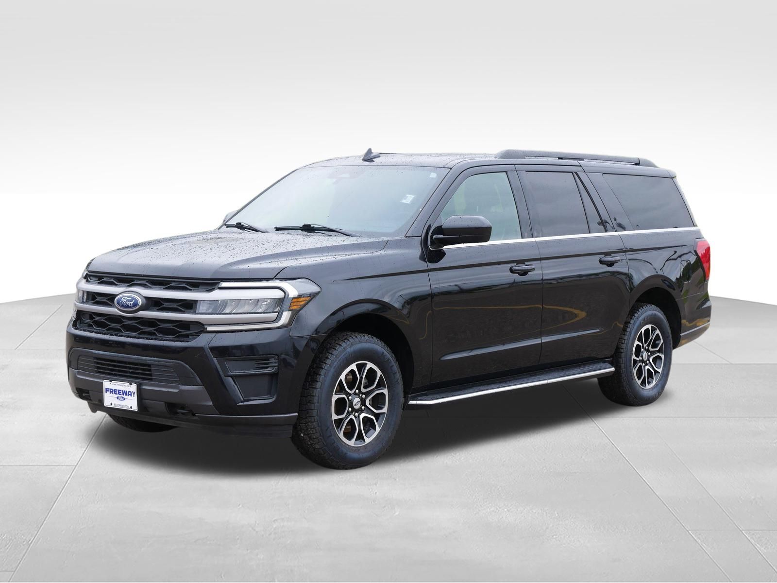 Agate Black Metallic 2022 Ford Expedition MAX XLT 4WD SUV / Crossover Four-Wheel Drive Automatic