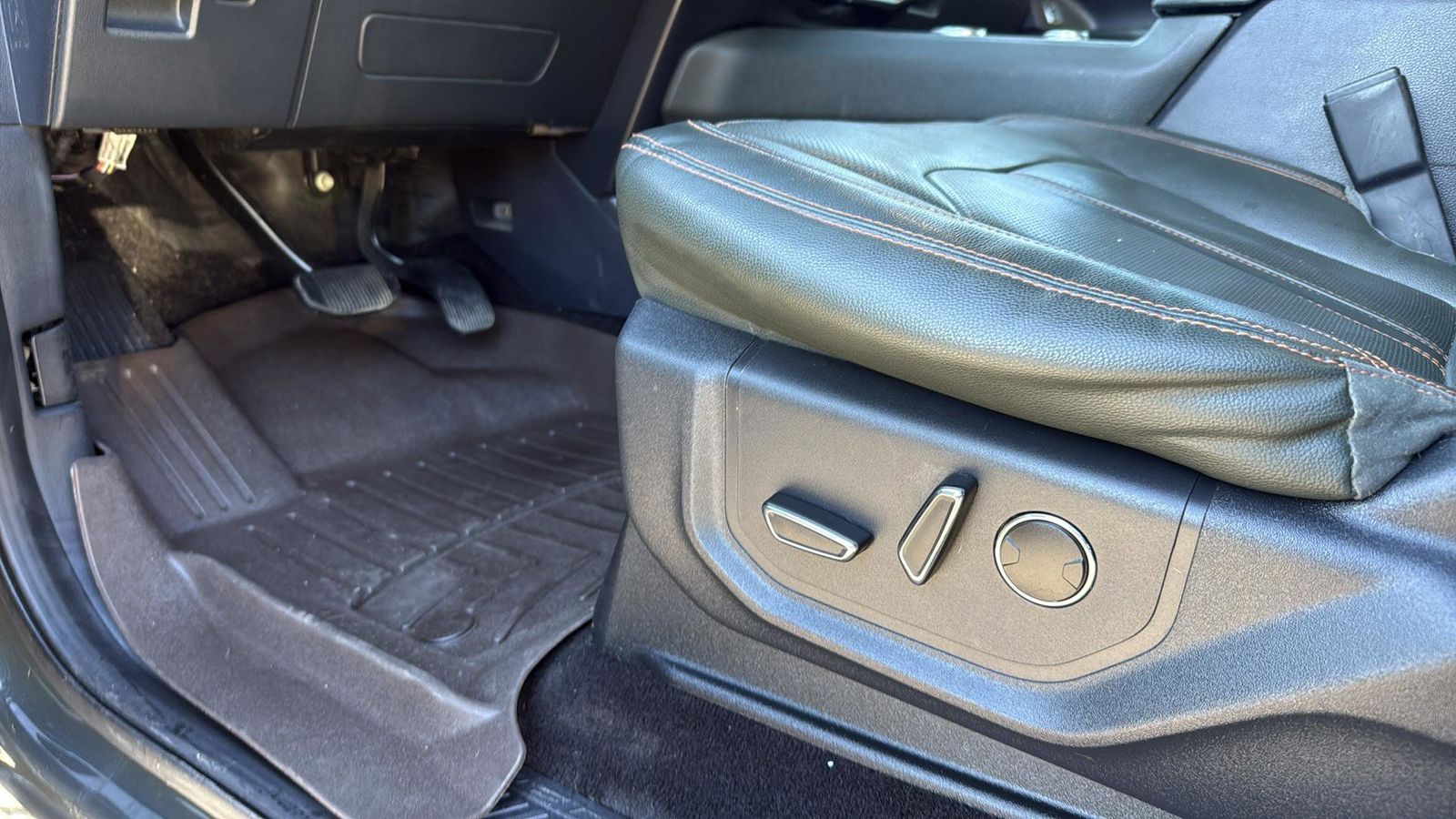 Used Car 2022 Ford Expedition  Timberline For Sale Under $50,000 In Austin, Texas