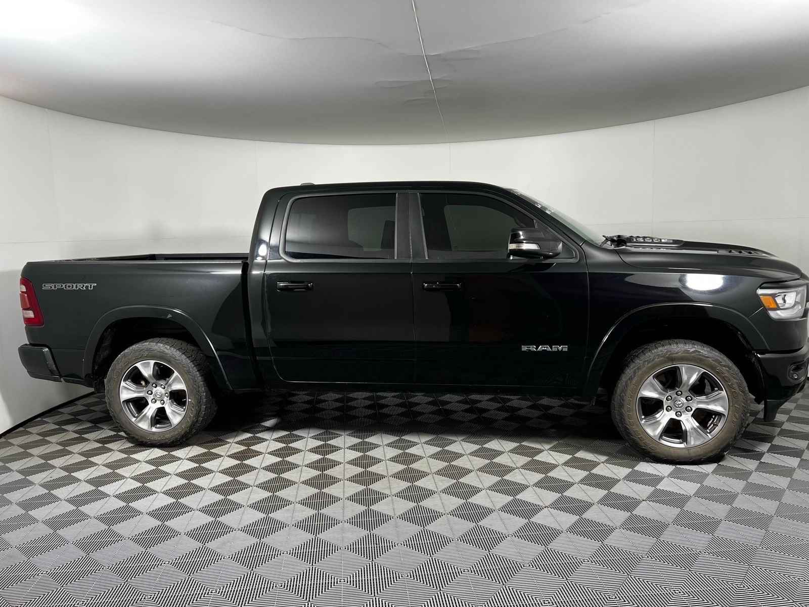 Thumbnail: 2020 RAM 1500 - 4