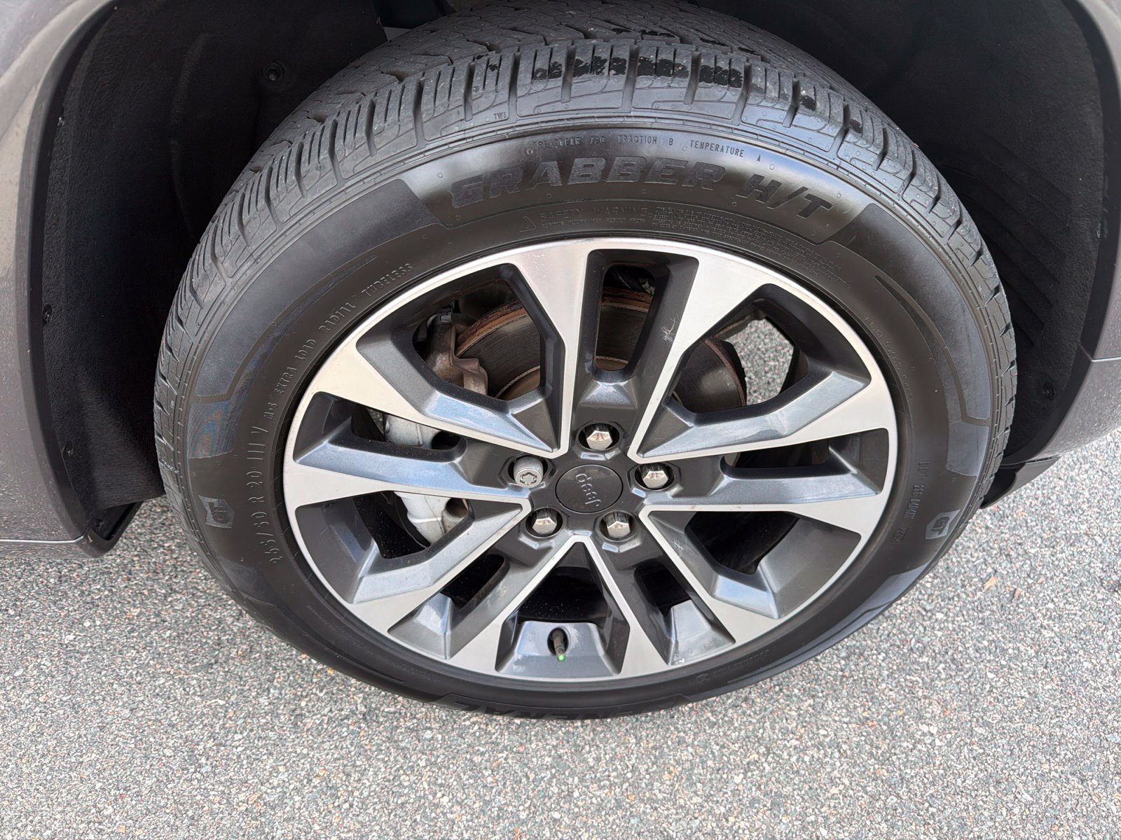 Used 2022 Metallic Jeep Overland image 26