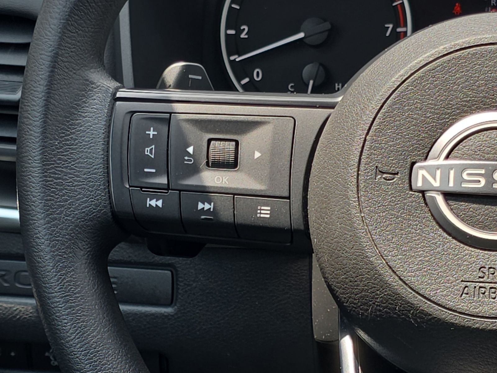 Used 2024 Gray Nissan S image 36