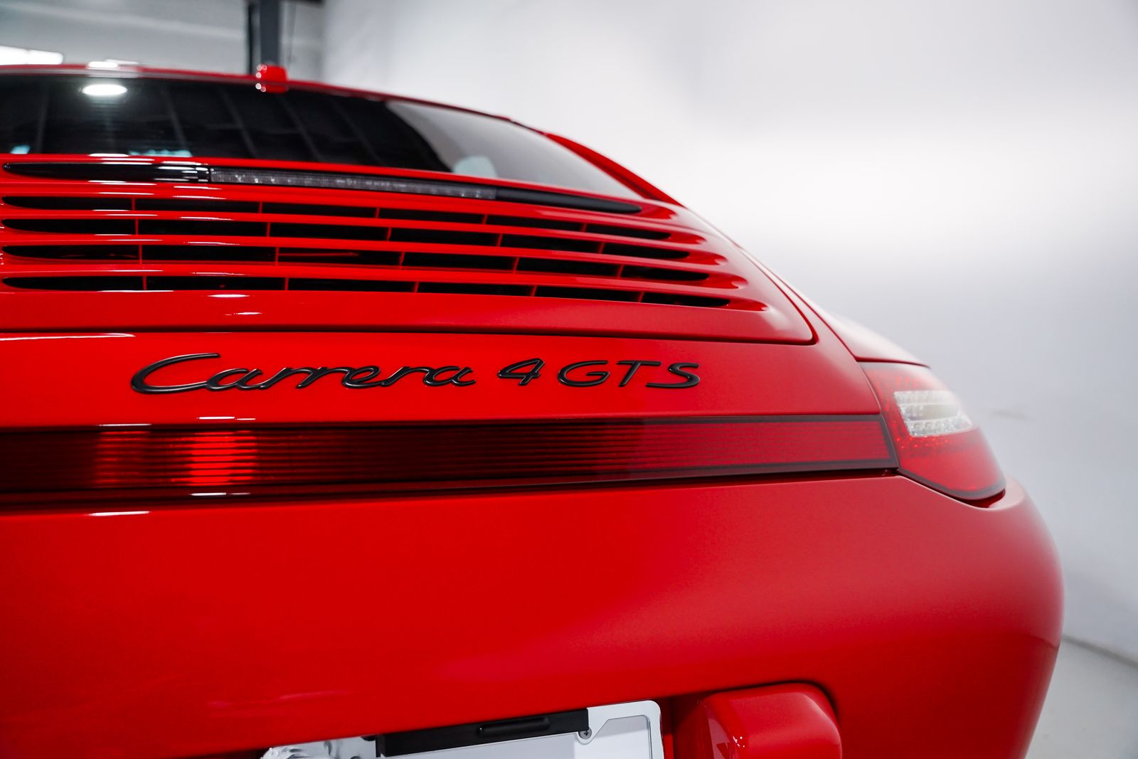 2012 Porsche 911 Carrera 4 GTS — photo 37