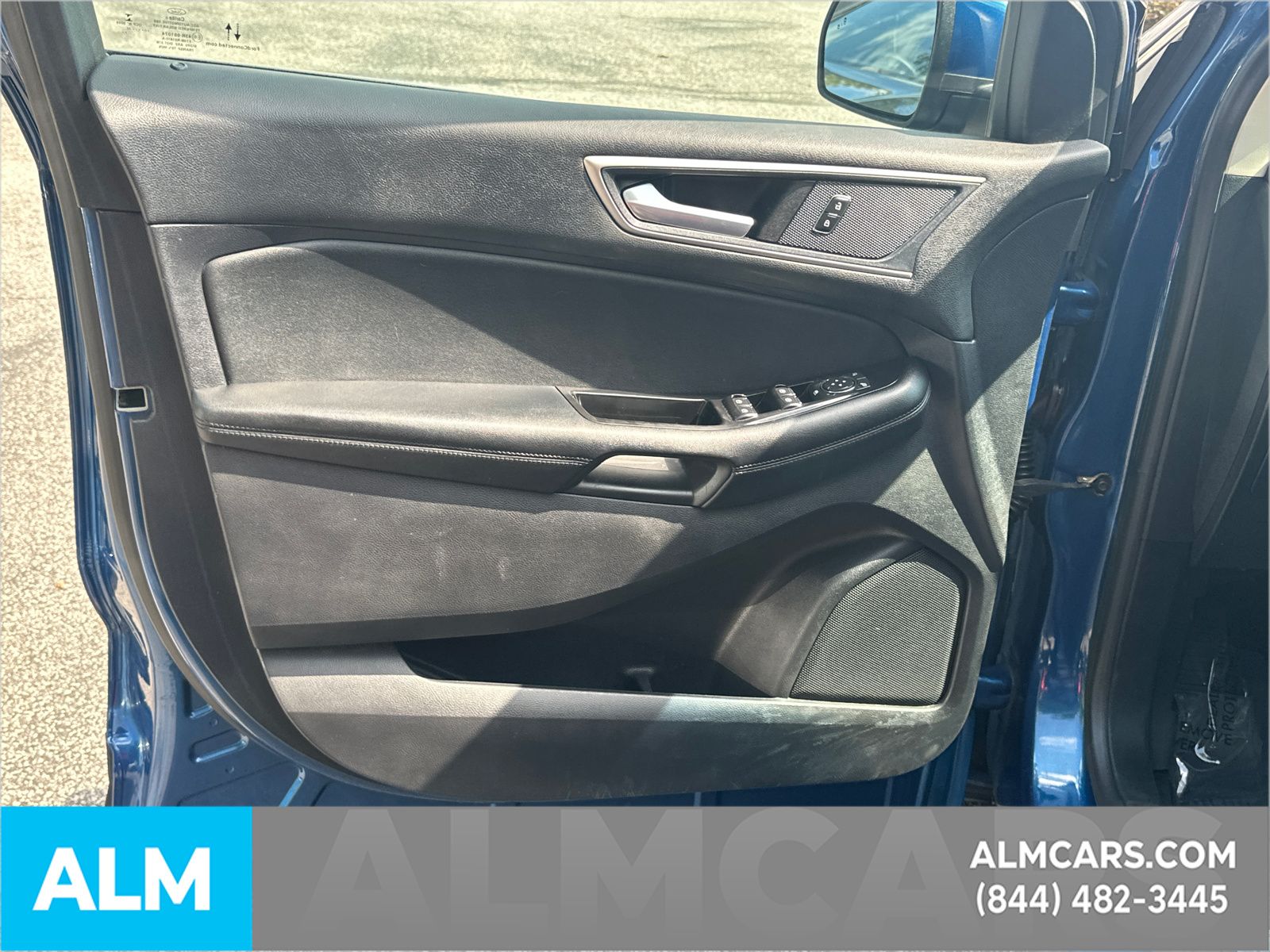 Used 2020 Blue Ford SEL image 11