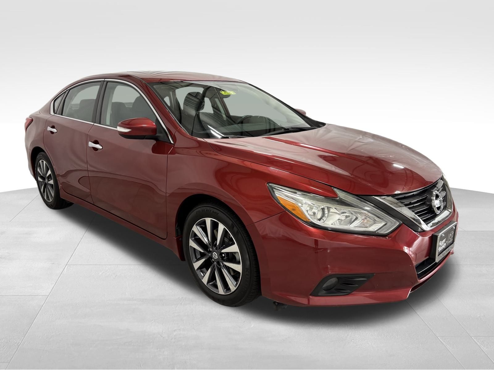 Used Car 2016 Nissan Altima  2.5 Sv For Sale Under $12,000 In Austin, Texas