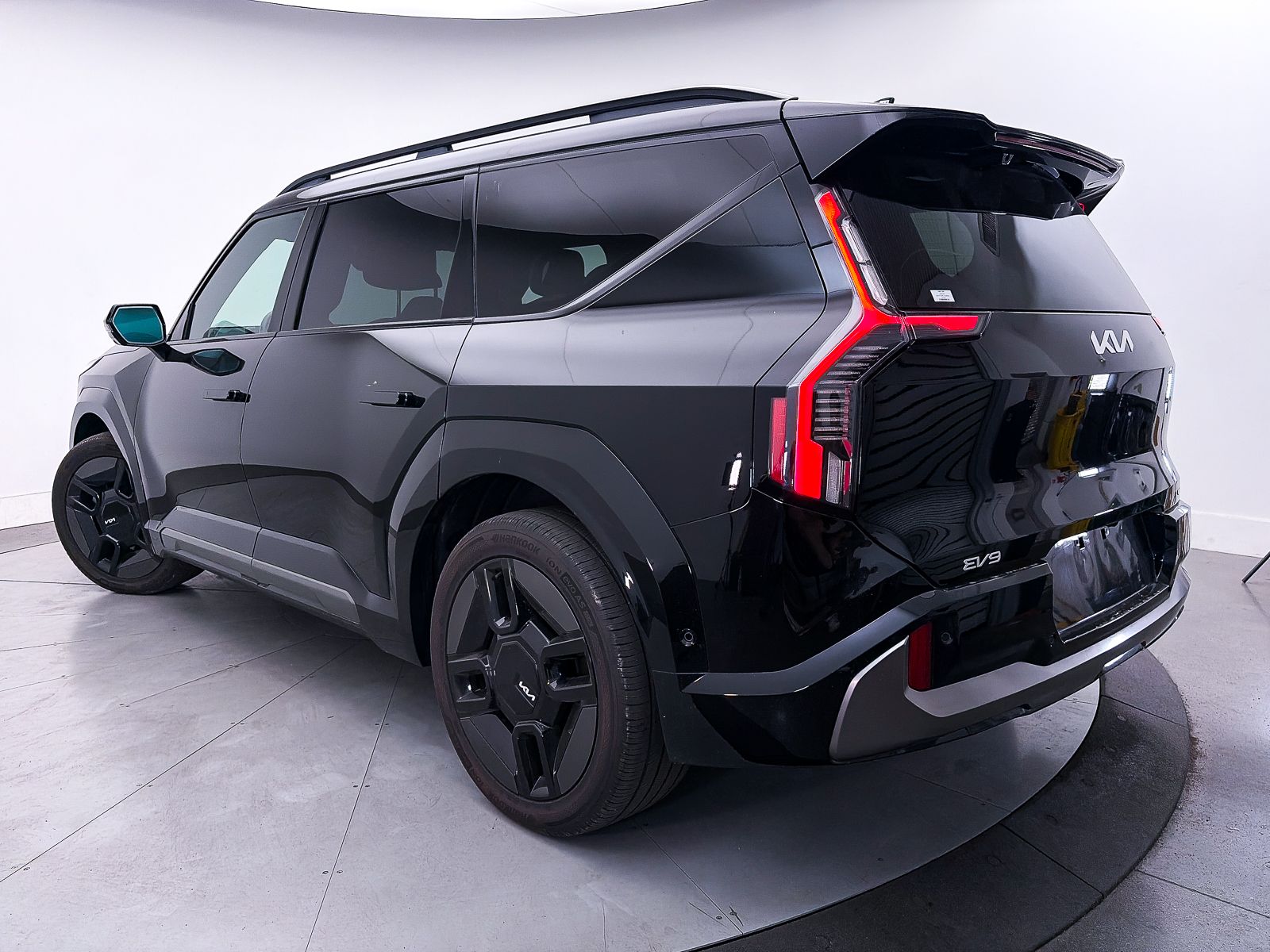 Used 2024 Kia EV9 GT-Line with VIN KNDAEFS56R6031961 for sale in Scottsdale, AZ