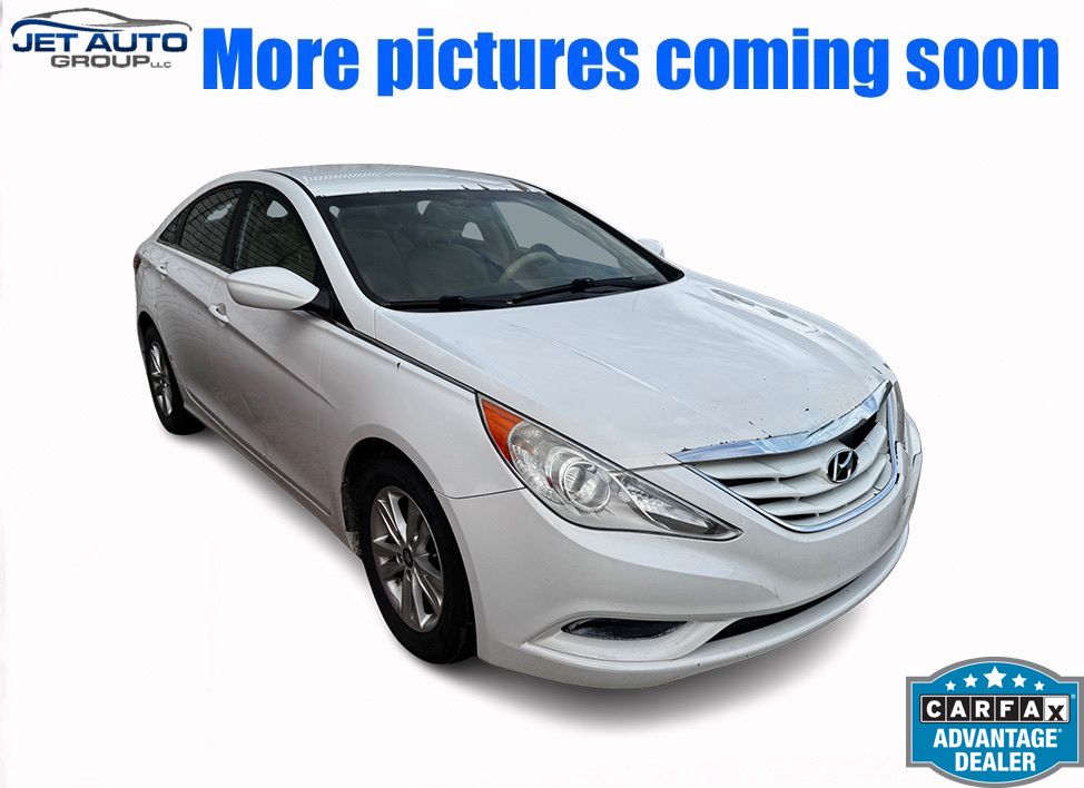 Pearl White 2011 Hyundai Sonata GLS FWD Sedan Front-Wheel Drive 6-Speed Automatic