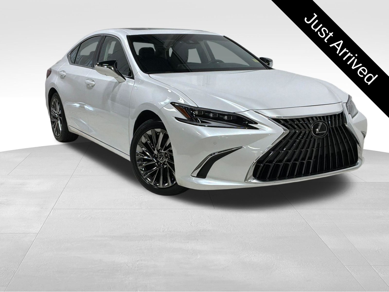 2025 Lexus ES Hybrid 300h Ultra Luxury FWD