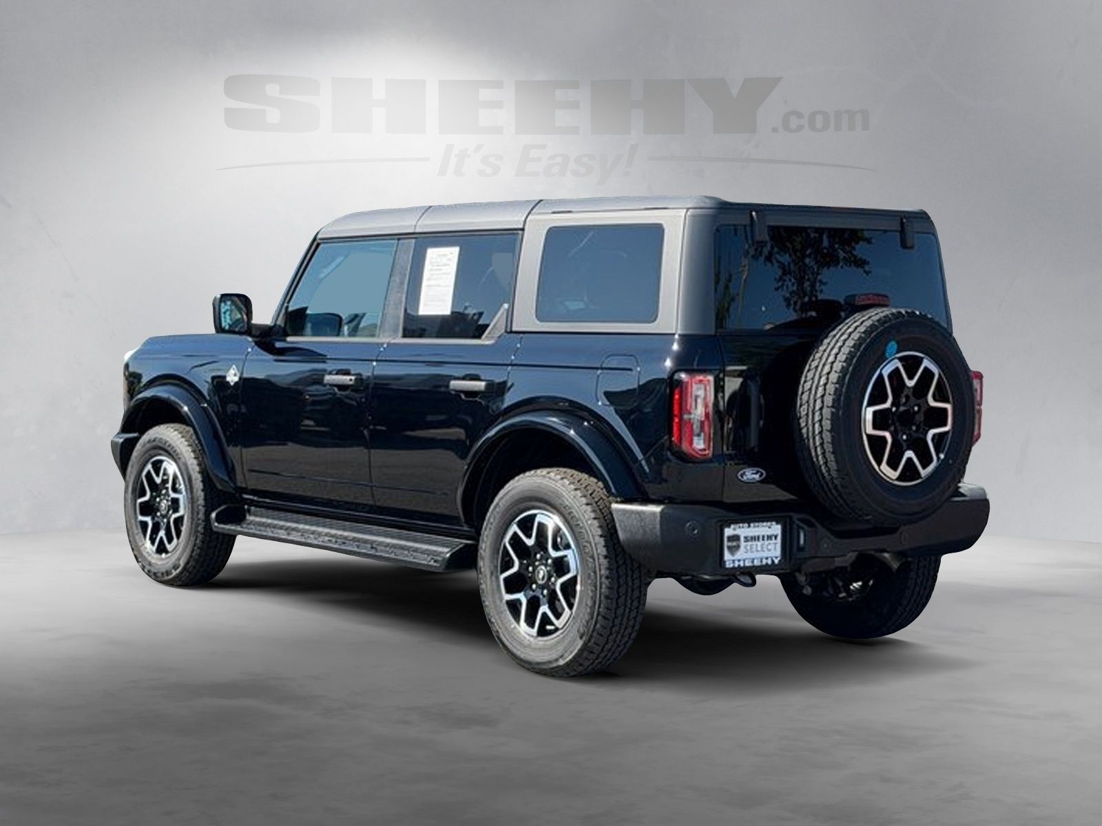 Used 2026 Shadow Black Ford Outer Banks image 16