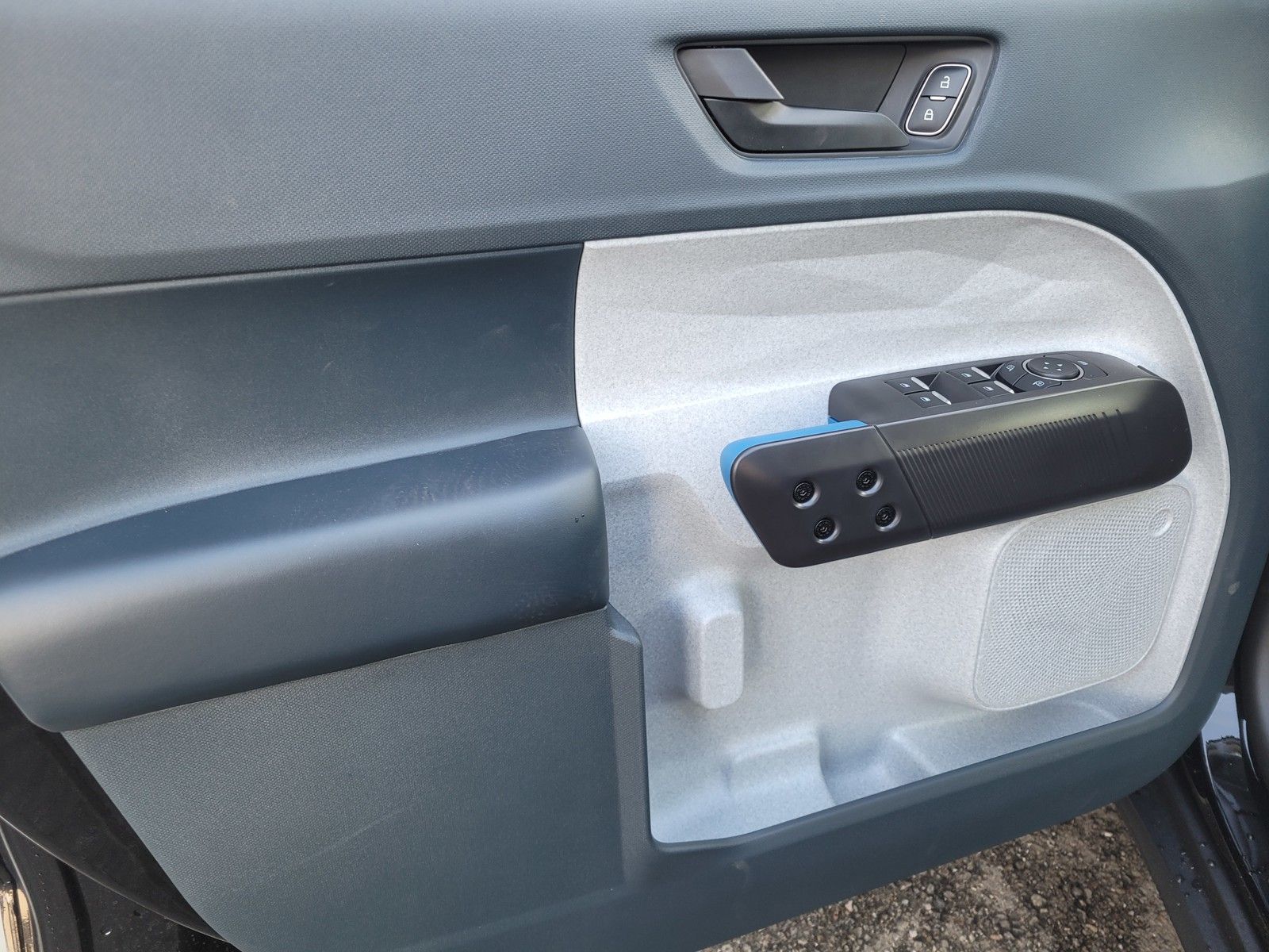 New 2025 Black Ford XLT image 10