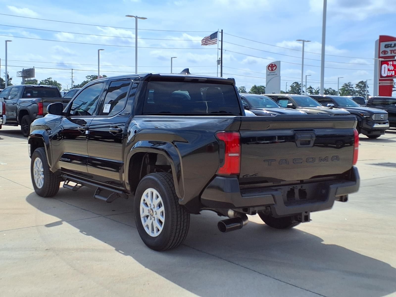 2026 Toyota Tacoma SR5 - 1