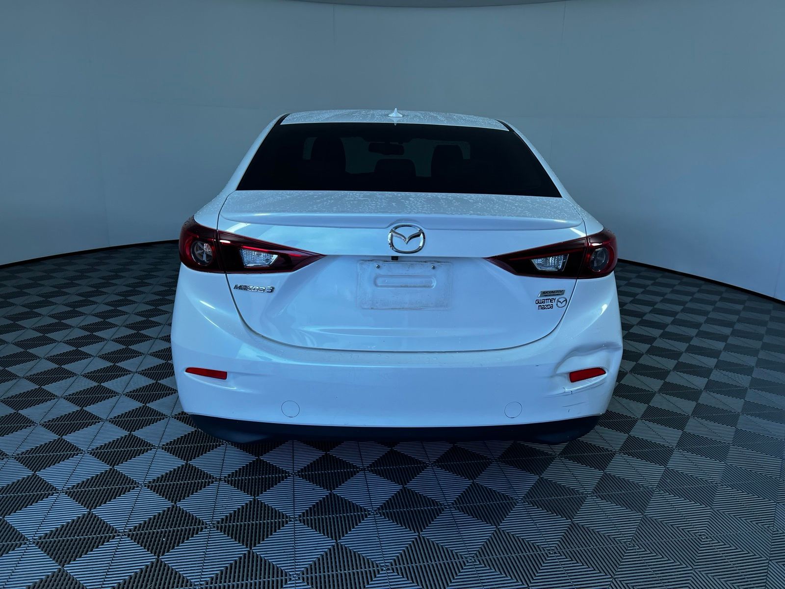 Thumbnail: 2016 Mazda Mazda3 - 8