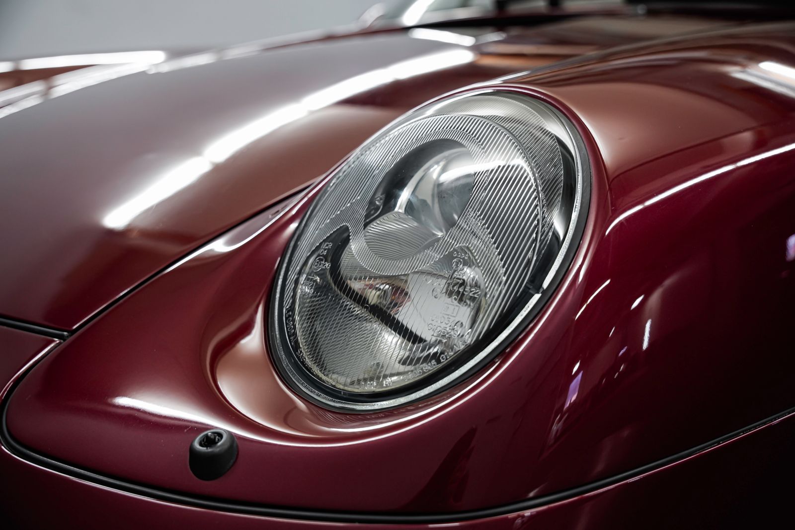 1997 Porsche 911 Carrera — photo 31