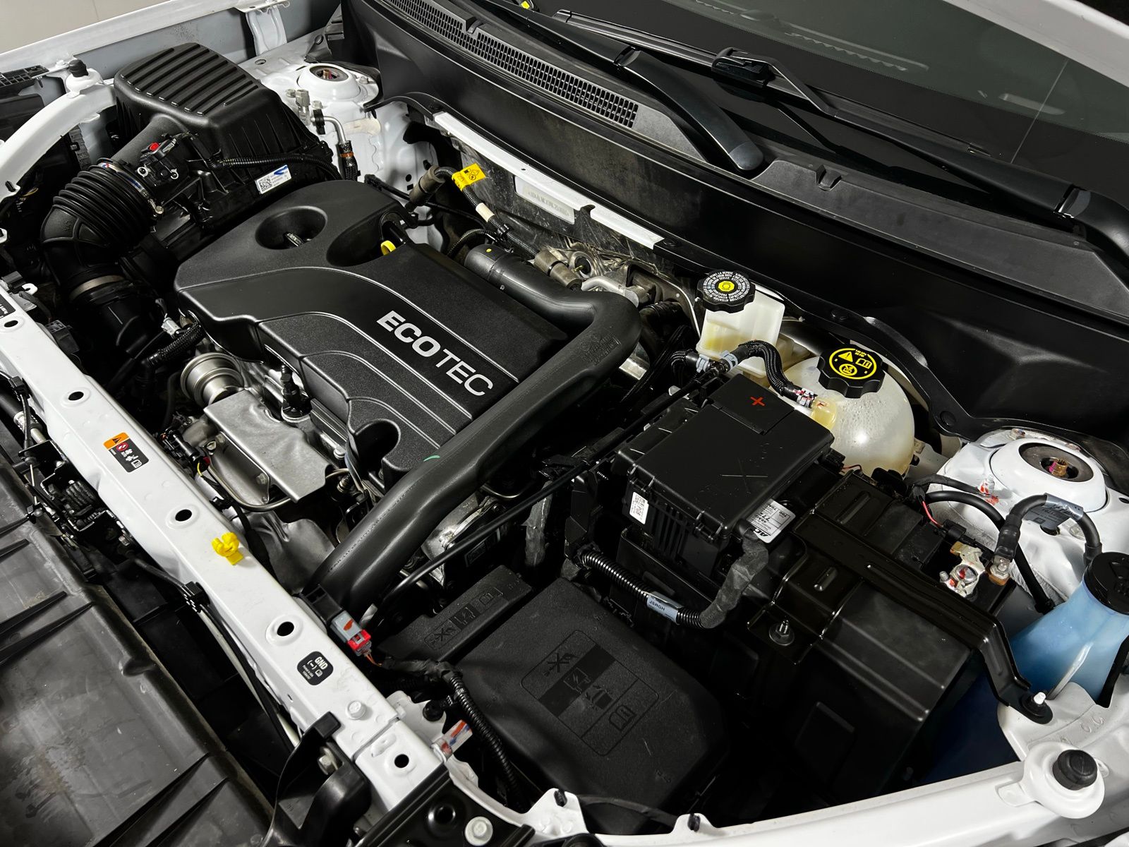 Thumbnail: 2022 GMC Terrain - 11