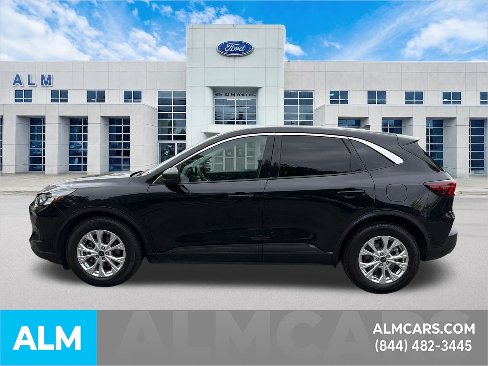 Used 2023 Black Ford Active image 9
