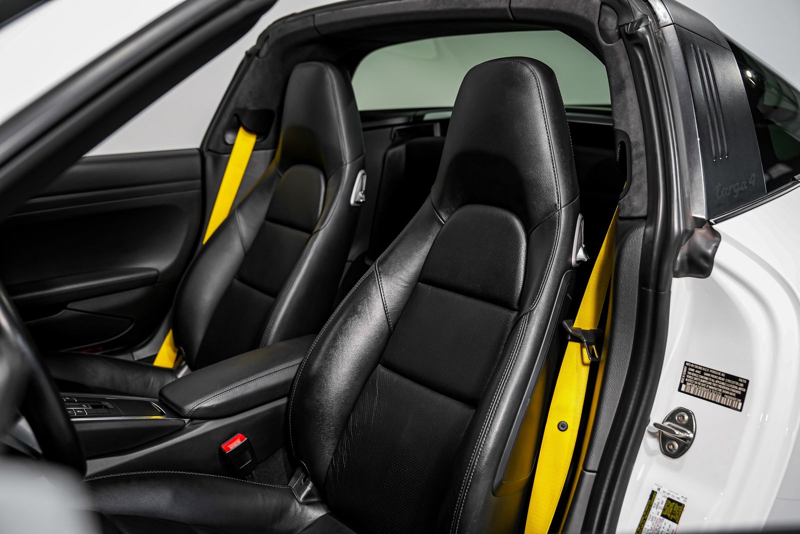 2017 Porsche 911 Targa 4 — photo 20