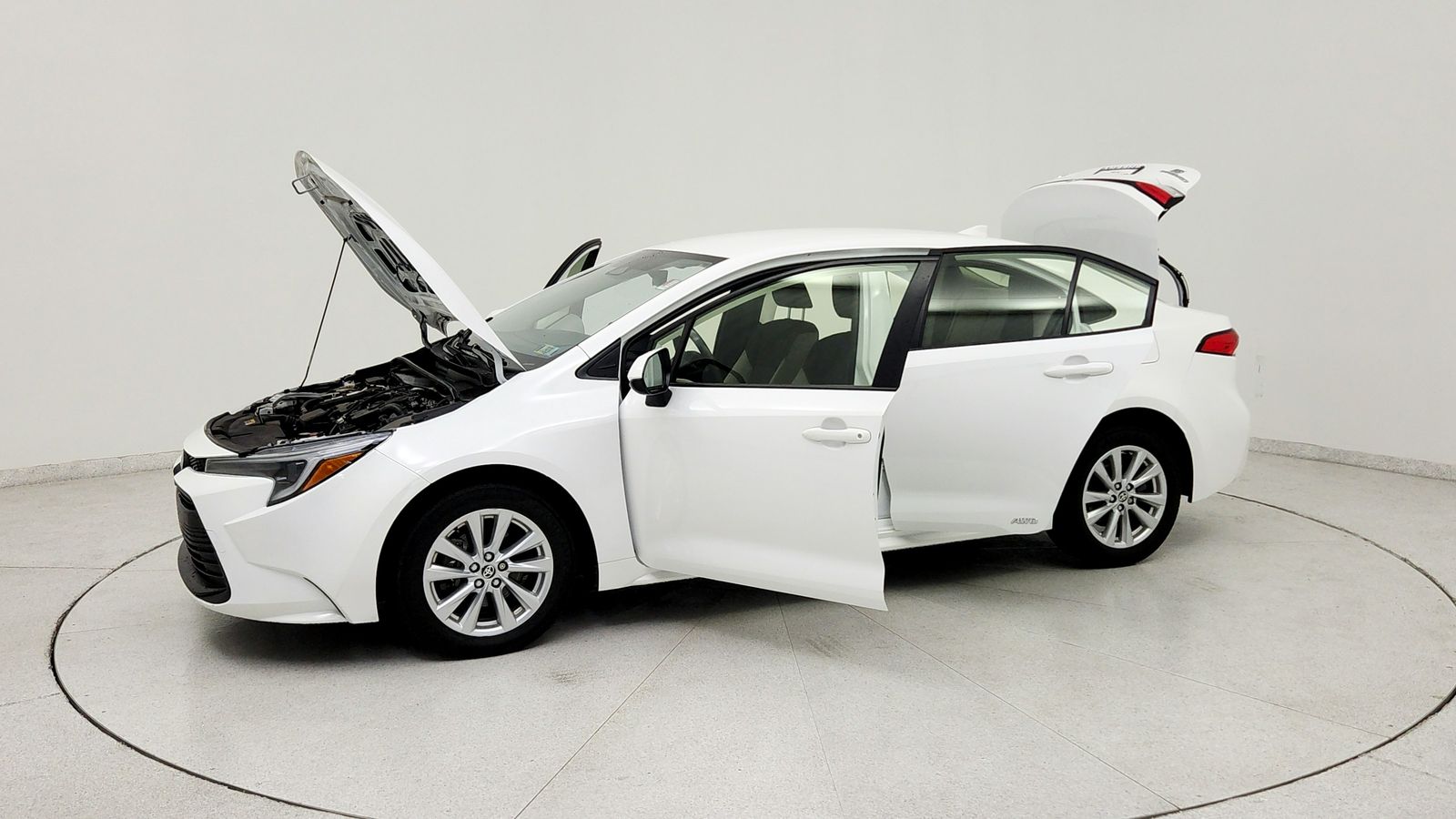 Used 2024 White Toyota LE image 12
