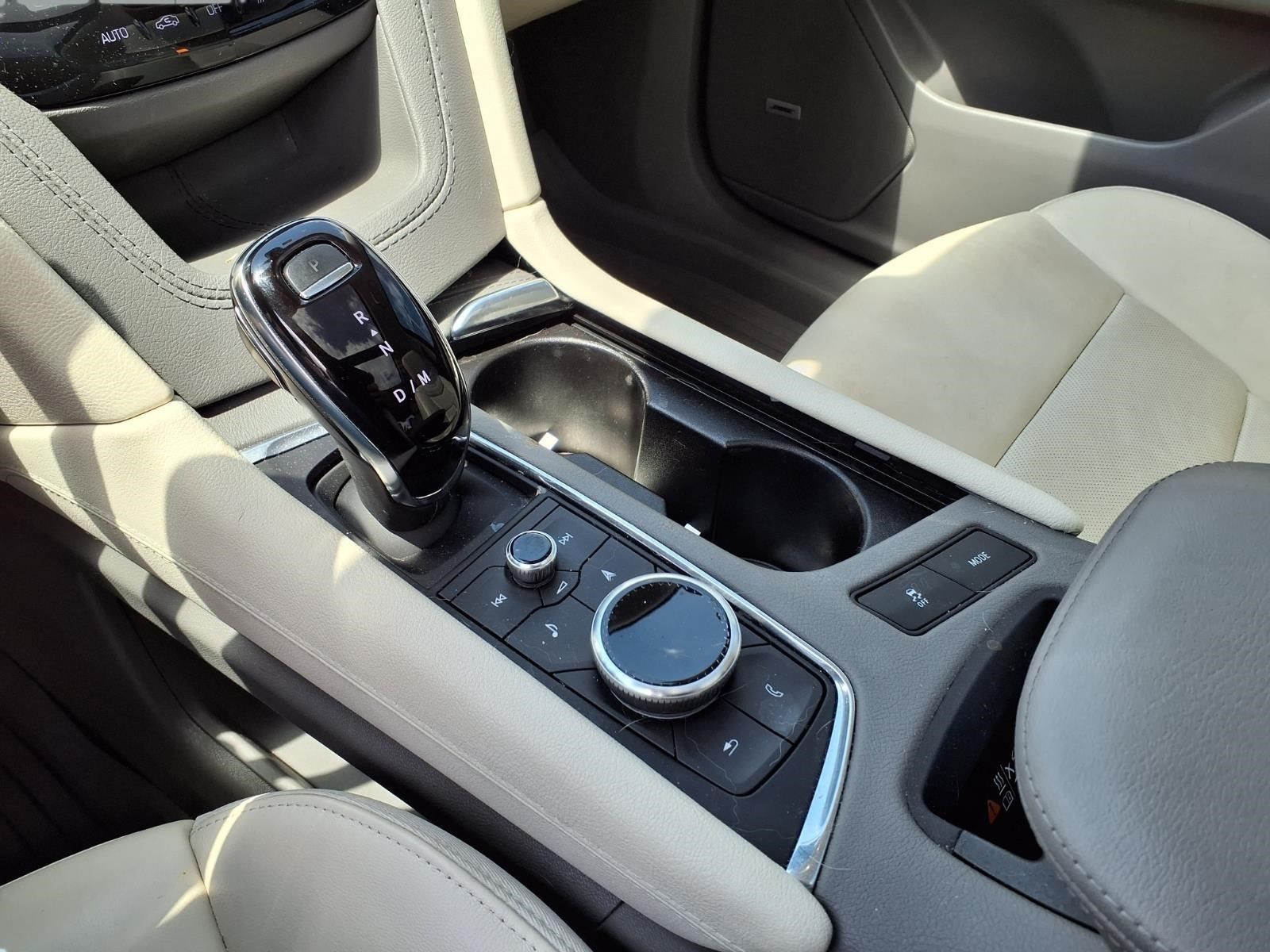 2024 Cadillac XT6 Premium Luxury Red at River Oaks CDJR