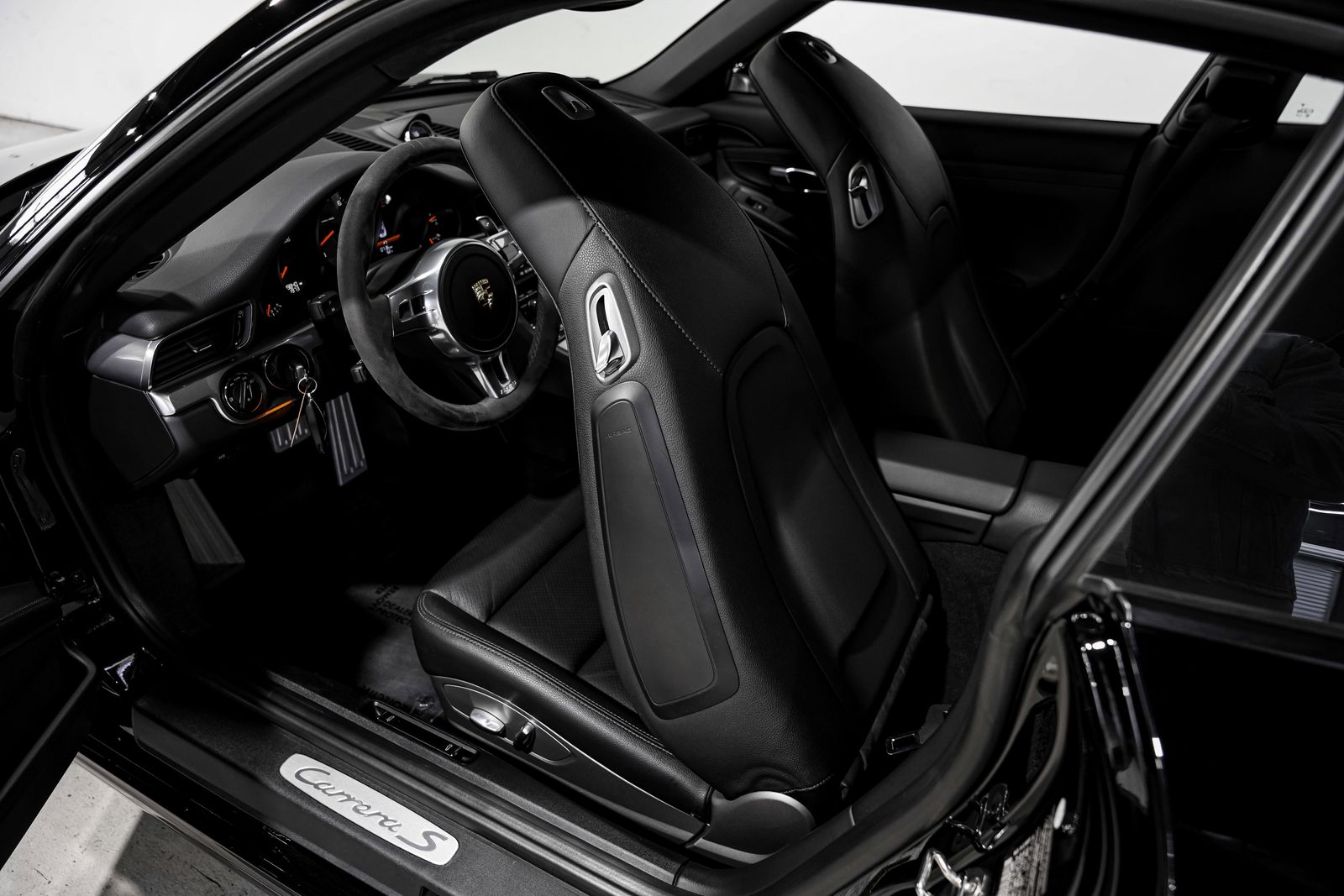 2014 Porsche 911 Carrera S — photo 19