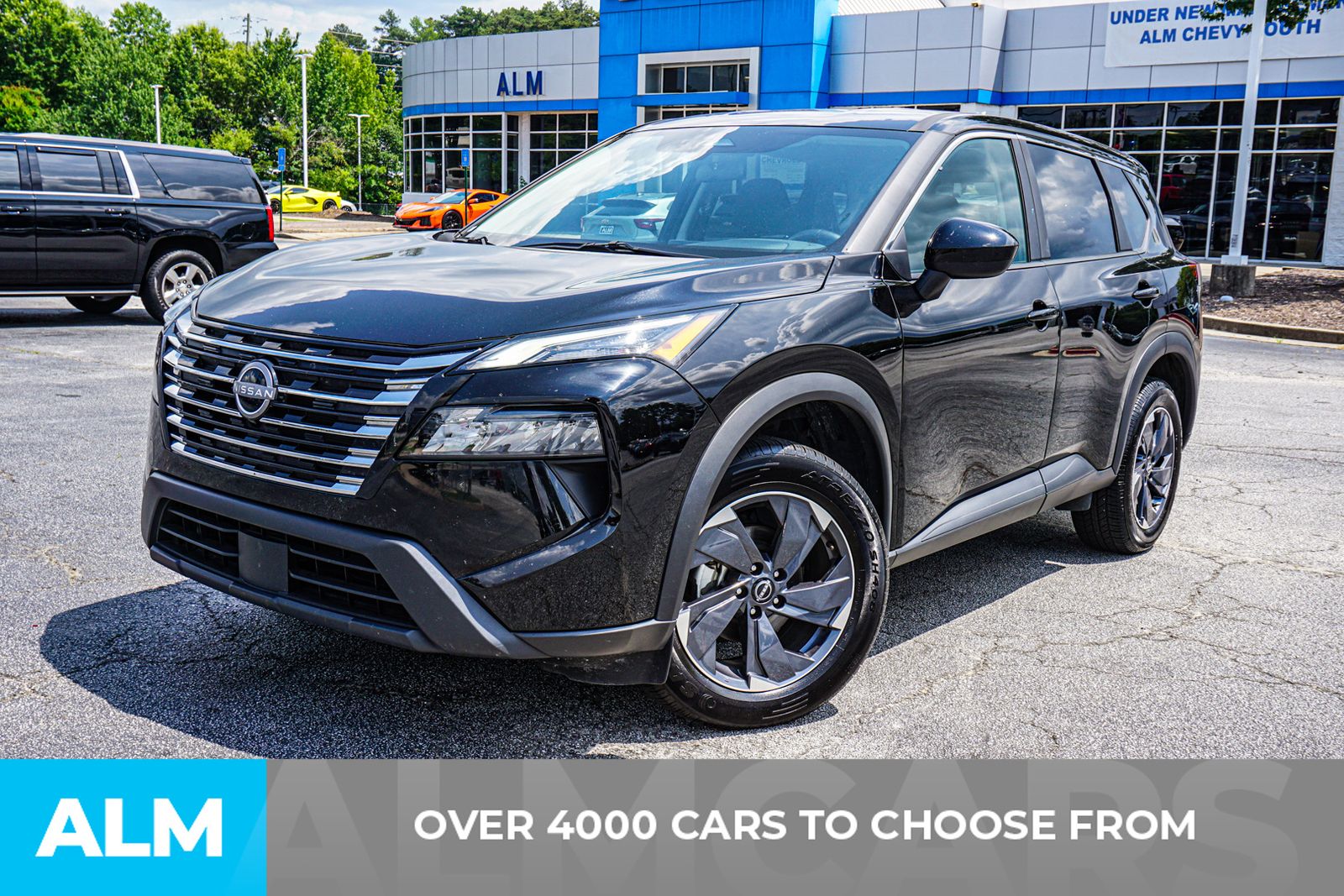 Used 2025 Black Nissan SV image 3