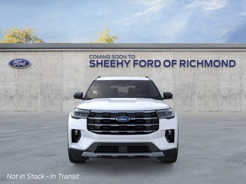 New 2026 Star White Metallic Tri-Coat Ford Active image 7