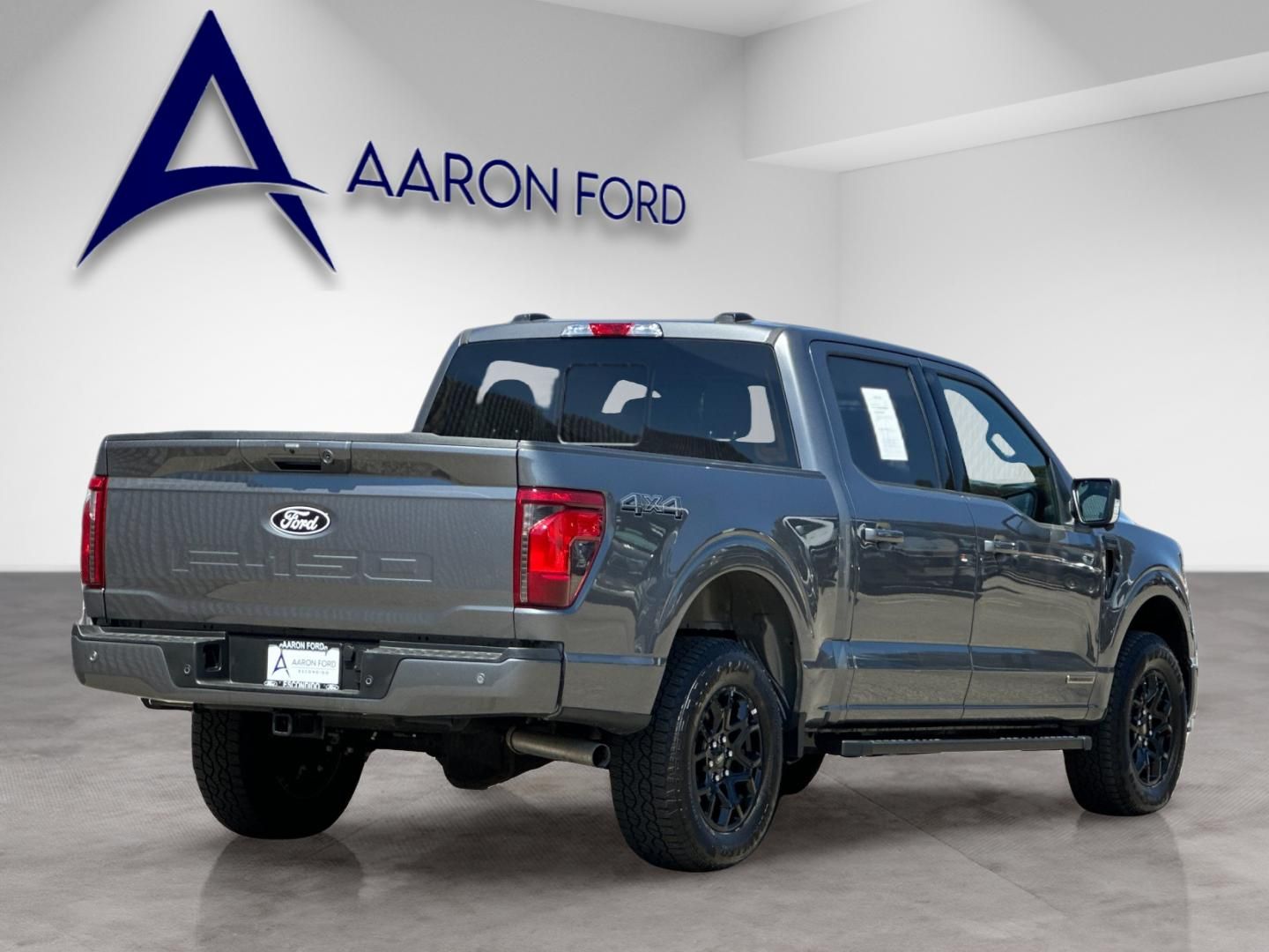 View vehicle photo 6