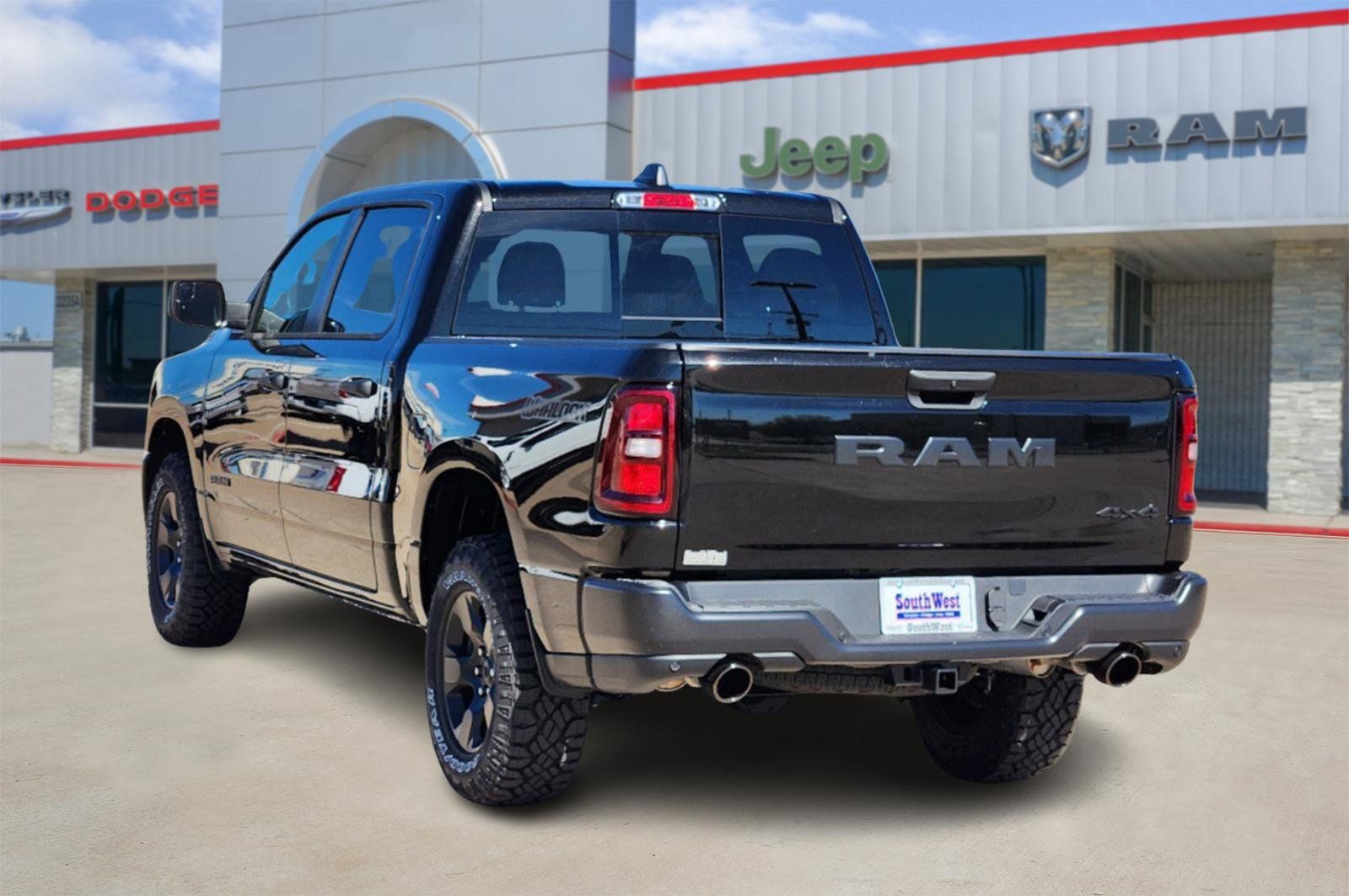 2025 Ram 1500  4