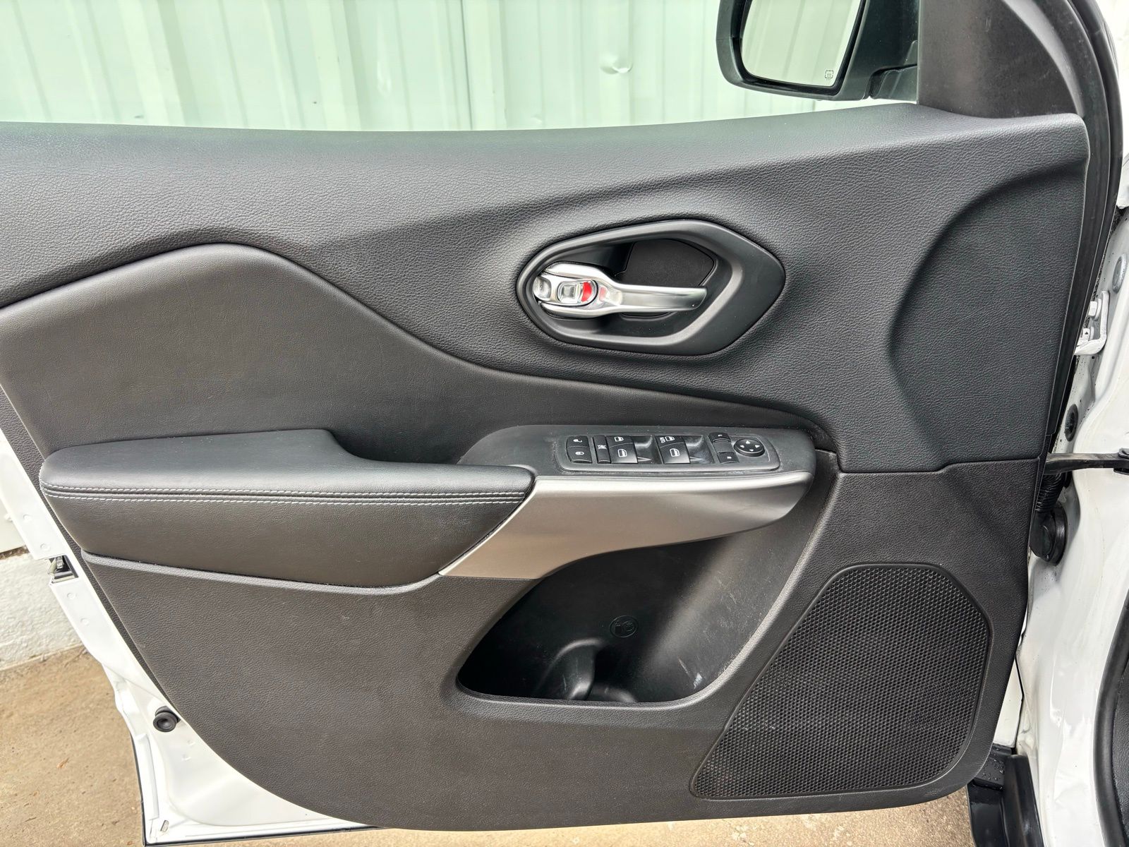 Used Car 2019 Jeep Cherokee  Latitude For Sale Under $12,000 In Austin, Texas