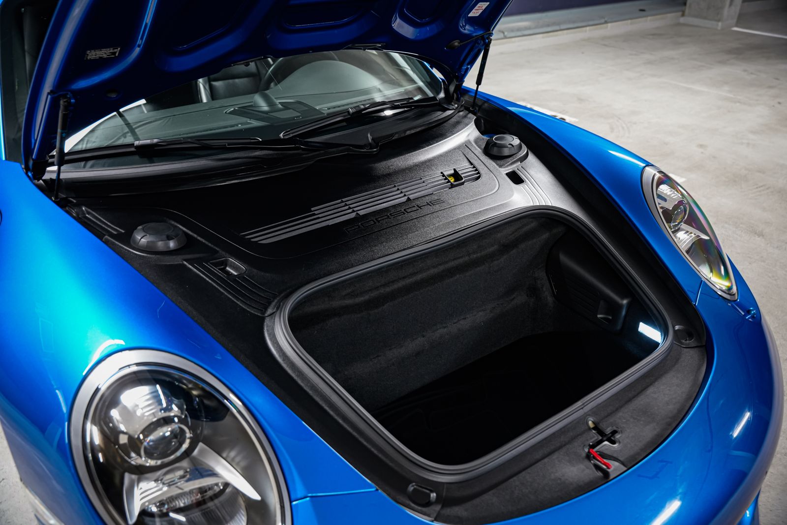 2015 Porsche 911 Targa 4 — photo 41