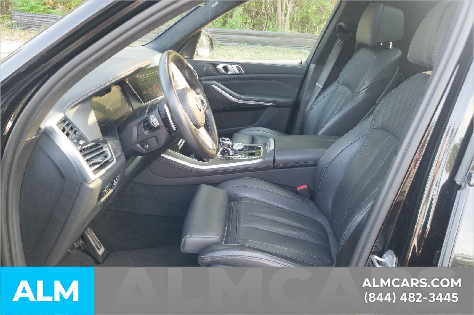 Used 2022 Black BMW xDrive40i image 6